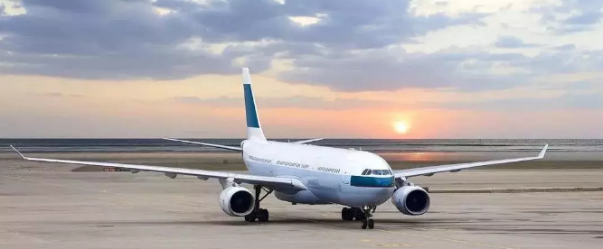 飛機(jī)