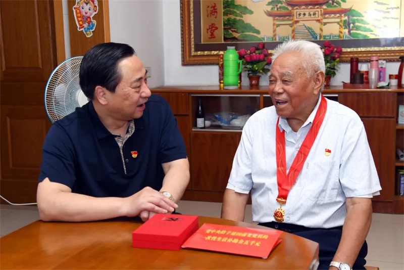 馬明龍