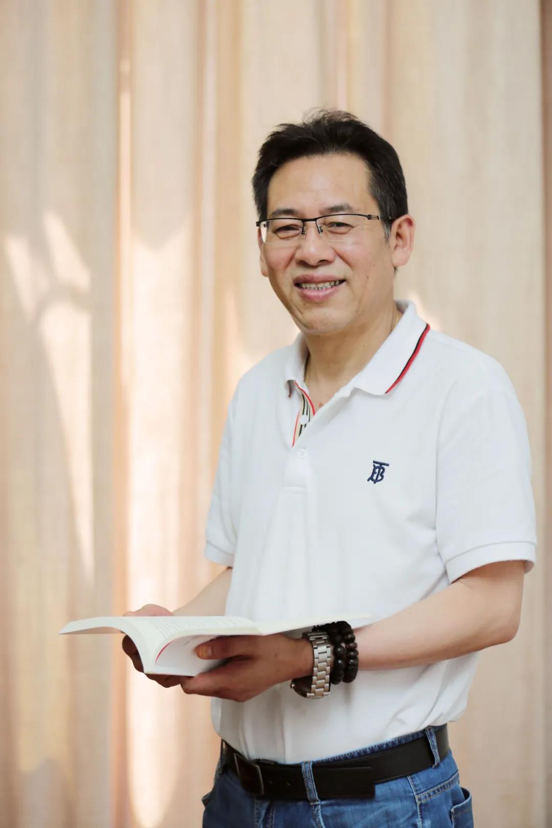 夏國(guó)平
