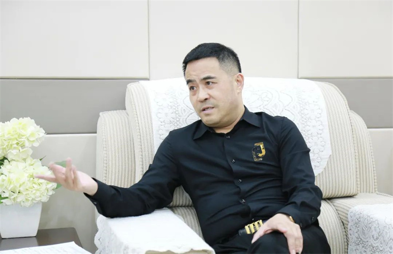 孫炳良