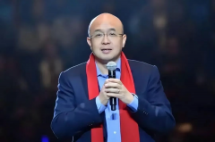 4180萬(wàn)年薪登頂！這位無(wú)錫老板，如何打造千億市值巨頭？
