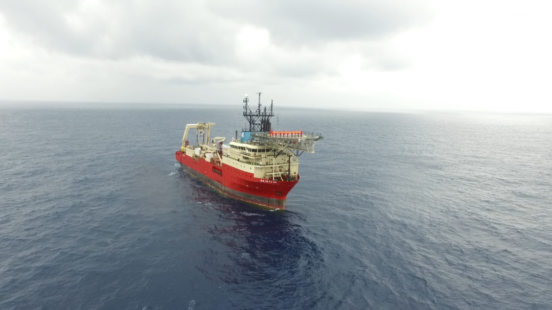  海底十萬八千公里！亨通 